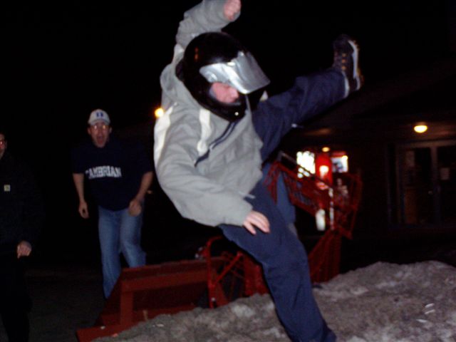 tuesdayparty083.jpg